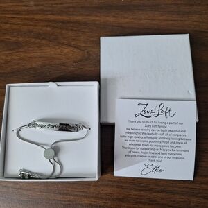 Zoe's Loft Silver bracelet